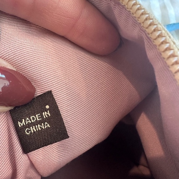 Vintage Coach Signature Hamptons Weekend Multicolor Stripe Crossbody Bag - Picture 7 of 13